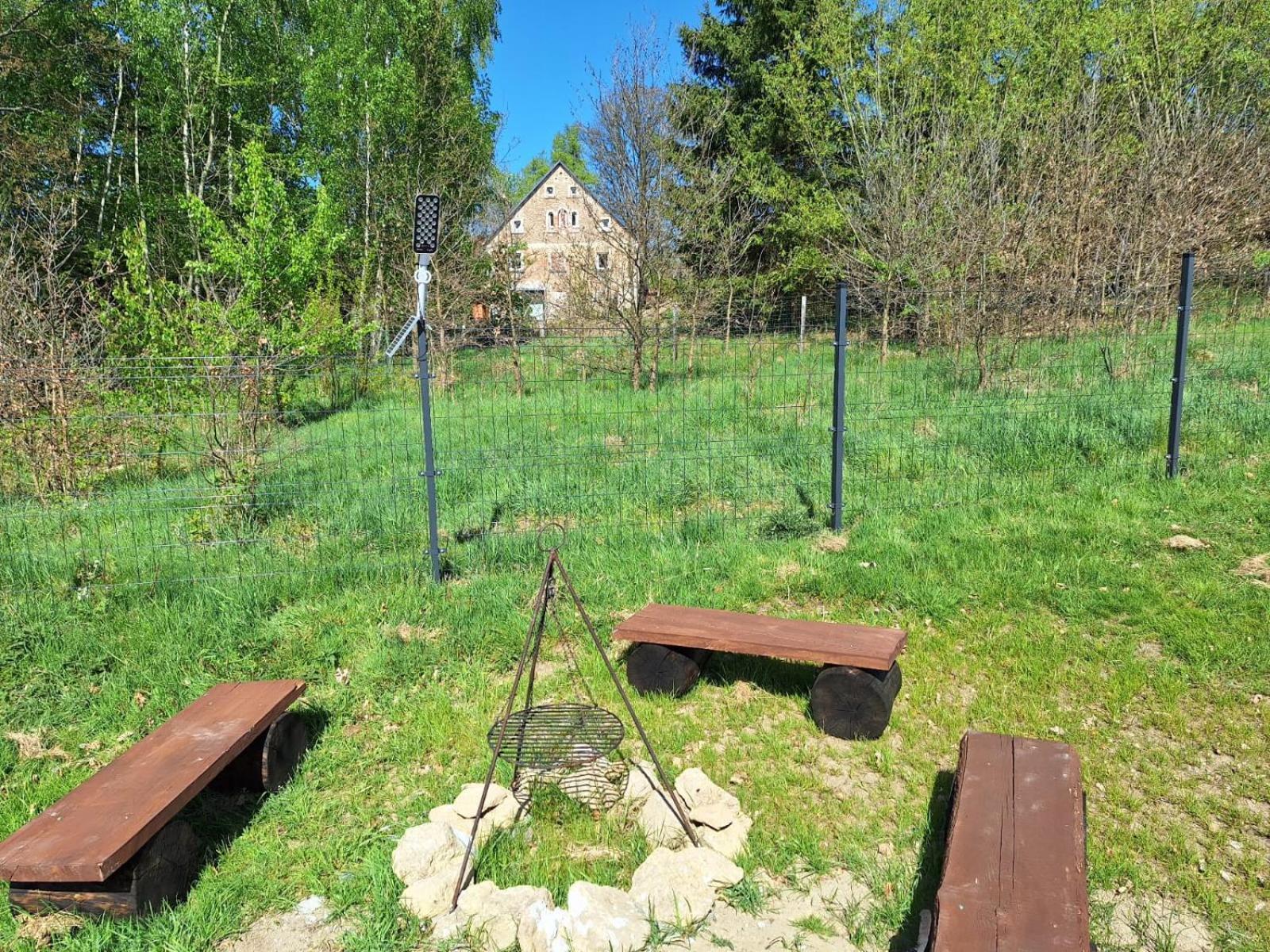 Domek W Gorach Izerskich 4 I 6 Osobowy, Agroturystyka, Zywe Zwierzeta, W Pelni Wyposazone, Plac Zabaw Dla Dzieci, Ognisko Z Kijkami I Rusztem, Ogrzewanie I Klimatyzacja, Latem Basen Mirsk Ngoại thất bức ảnh