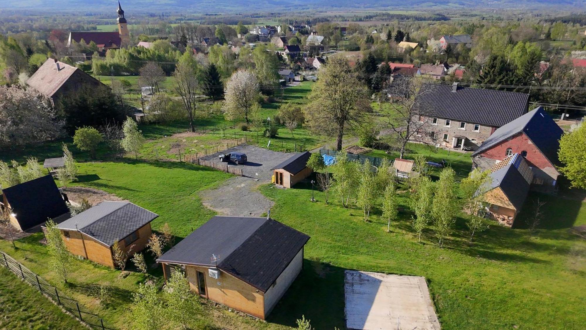 Domek W Gorach Izerskich 4 I 6 Osobowy, Agroturystyka, Zywe Zwierzeta, W Pelni Wyposazone, Plac Zabaw Dla Dzieci, Ognisko Z Kijkami I Rusztem, Ogrzewanie I Klimatyzacja, Latem Basen Mirsk Ngoại thất bức ảnh